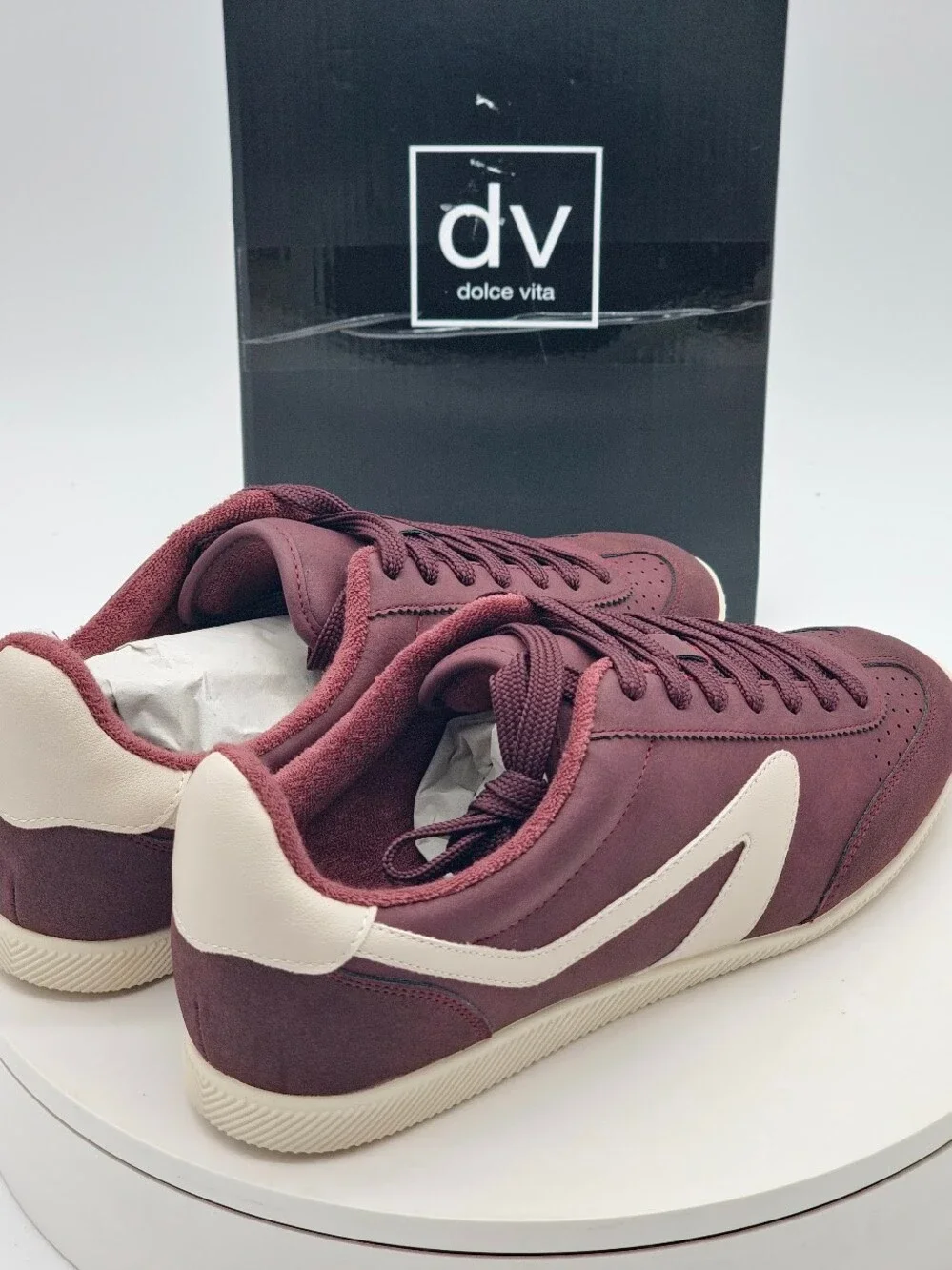 DV Dolce Vita Gaven Burgundy Retro Sneakers Women’s Size 9.5